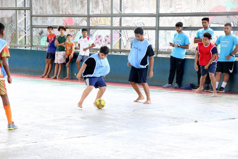 Caravana do Esporte na quadra Lauro Leite no bairro Guanabara
