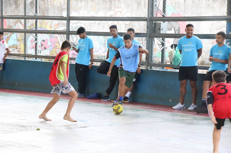 Caravana do Esporte na quadra Lauro Leite no bairro Guanabara
