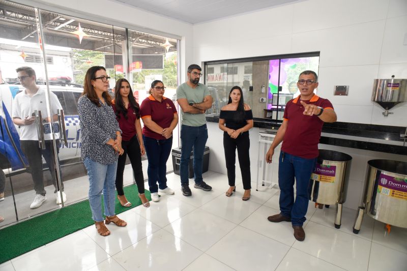 Selo Açaí Bom Que Só