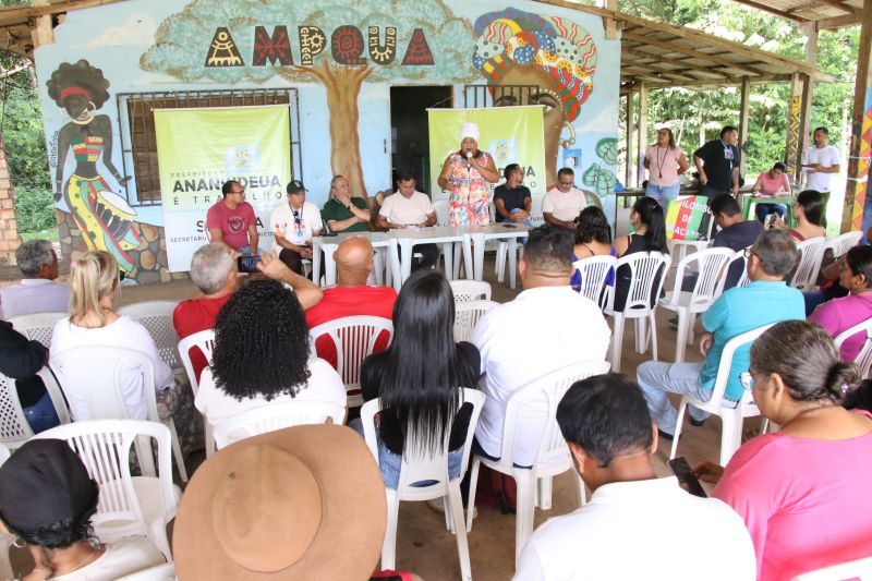 Pré-Conferência municipal de desenvolvimento rural sustentável de Ananindeua na sede do AMPQUA na comunidade do Quilombo do Abacatal