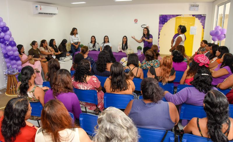 Ação agosto lilás na Casa da Mulher Brasileira
