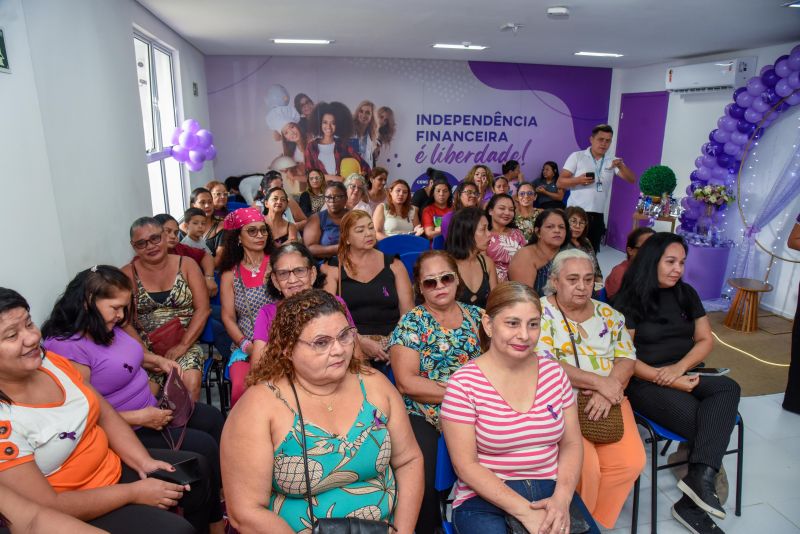Ação agosto lilás na Casa da Mulher Brasileira