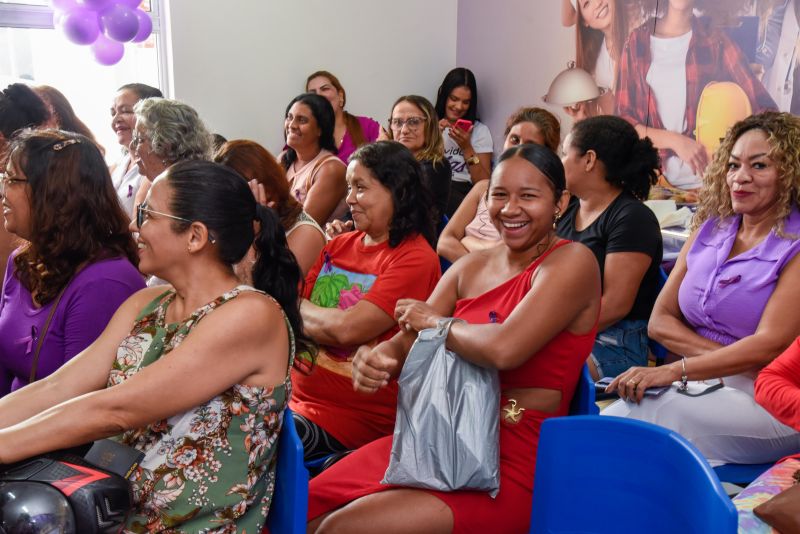 Ação agosto lilás na Casa da Mulher Brasileira