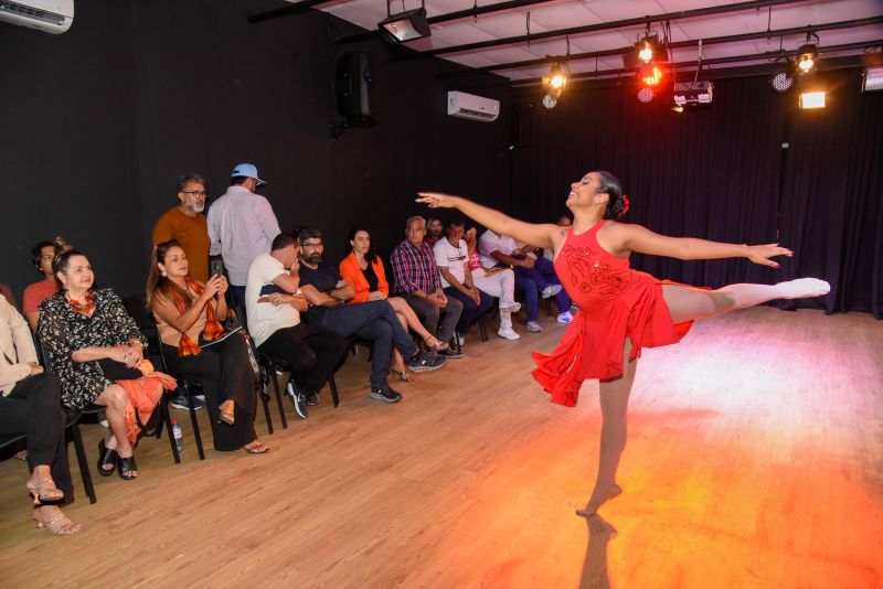 Inauguração do Centro especializado unificado Céu das Artes no Conjunto Julia Seffer