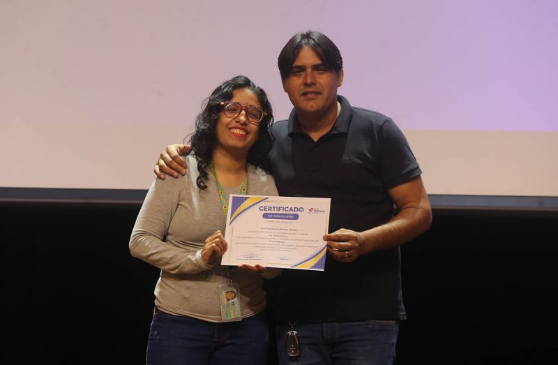 Entrega de Certificados EAD COP 30 e Palestra com jornalista Henrique Bezerra