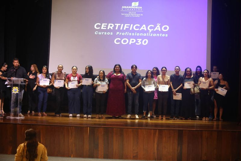 Entrega de Certificados EAD COP 30 e Palestra com jornalista Henrique Bezerra