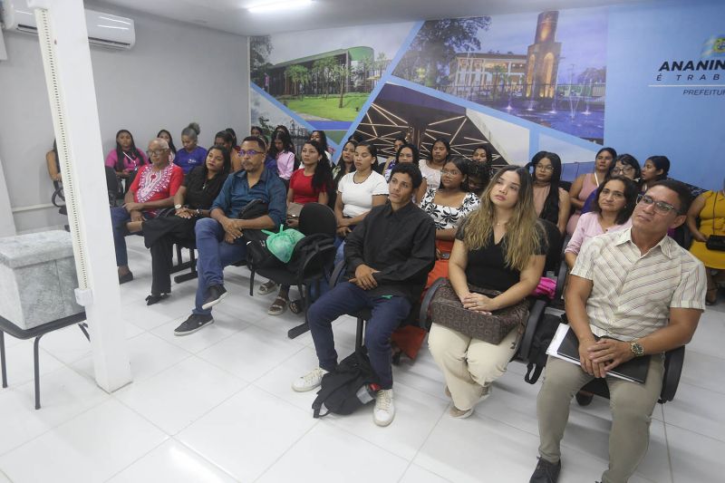 Encerramento de Curso Recepcionista Auditório CRAS Il
