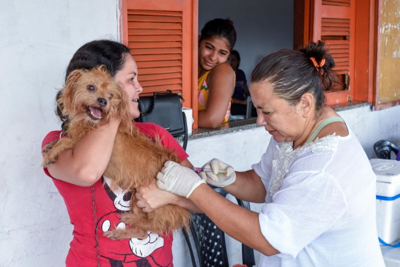 Vet Ananin no centro comunitário do Aurá