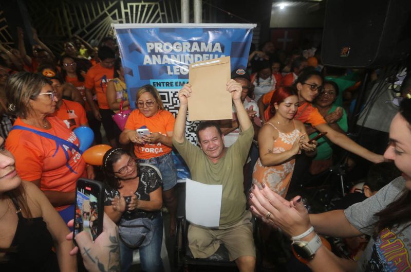 Entrega Títulos de Propriedades no conjunto Júlia Seffer