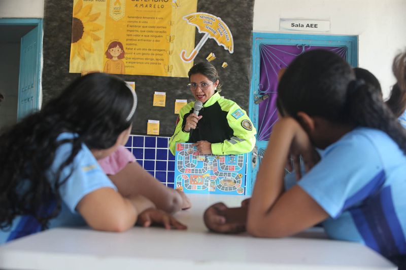 Semutran vai Escola
