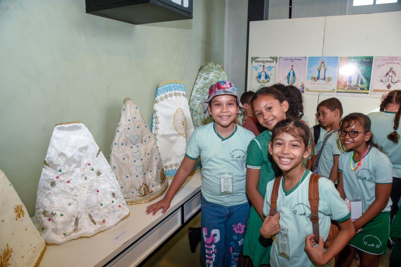 Visita guiada no parque Vila Maguary dos alunos da escola Gregório de Almeida Brito