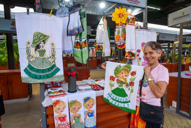 Imagens da feira do Artesanato