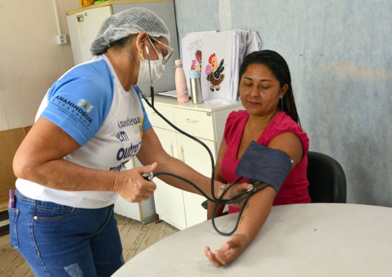 Ação para atendimento de saúde, jurídico e social no CRAS Daniel Reis