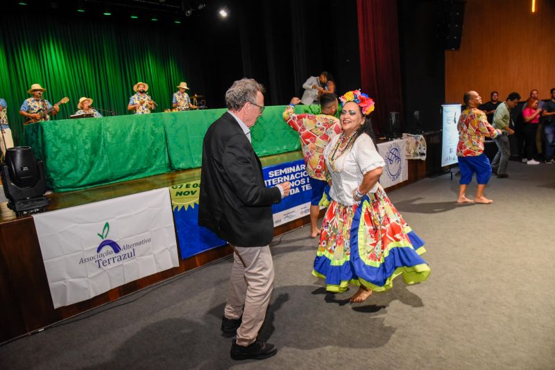 Seminário Internacional 25 Anos da Carta da Terra