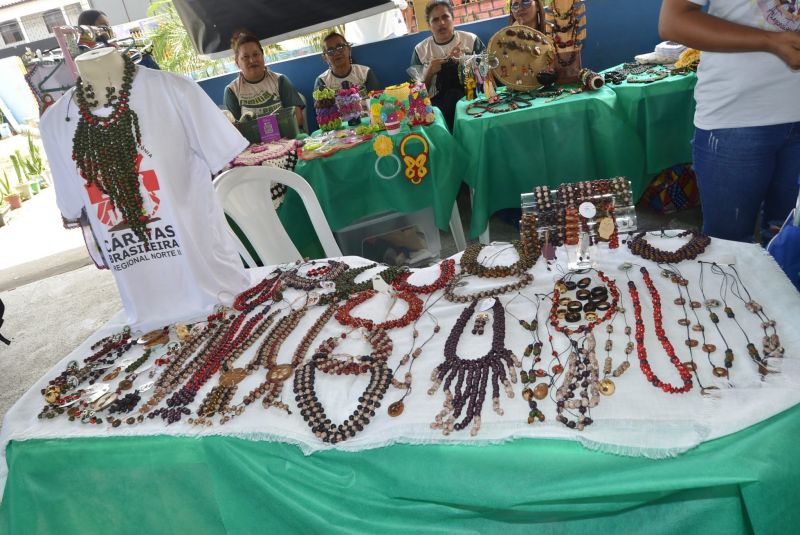 Feira de Agricultura Familiar e Povos Tradicionais no Rotary Club de Ananindeua