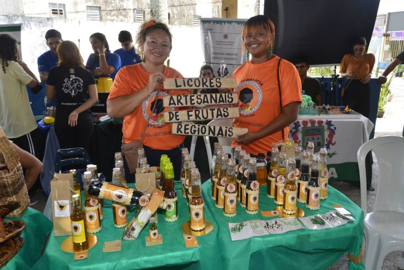 Feira de Agricultura Familiar e Povos Tradicionais no Rotary Club de Ananindeua