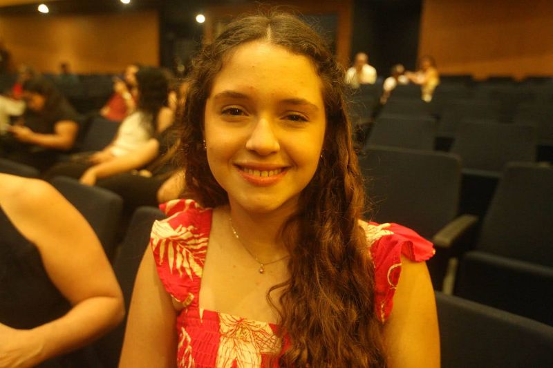 Monólogo além do silêncio com peça teatral de inclusão Autista