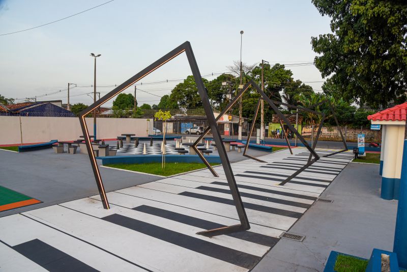 Praça Parque das Águas e Casa da Cultura em Águas Lindas