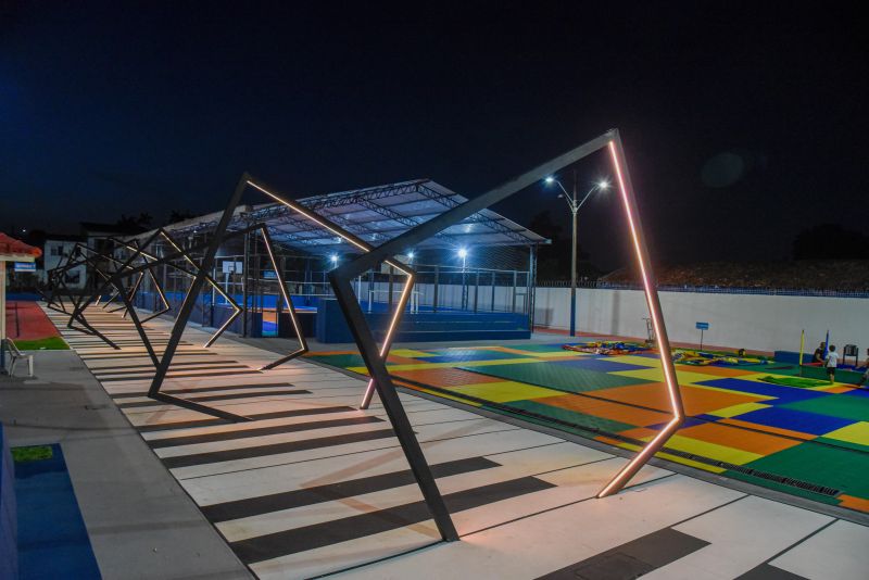 Praça Parque das Águas e Casa da Cultura em Águas Lindas