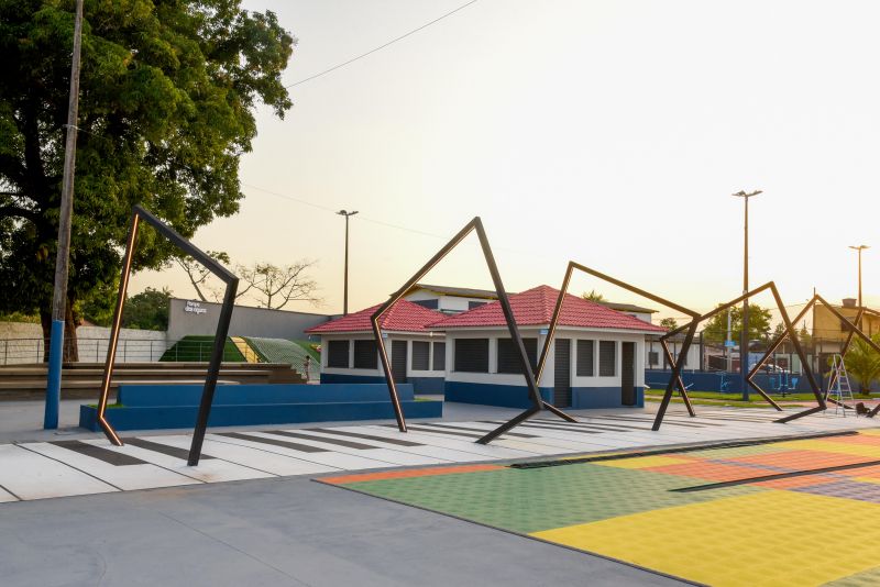 Praça Parque das Águas e Casa da Cultura em Águas Lindas