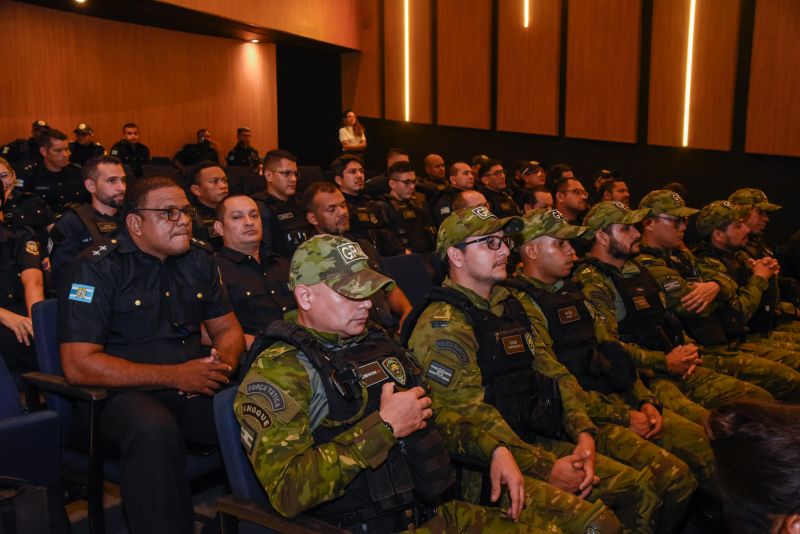 Aula Inaugural de capacitação do porte institucional no teatro Municipal