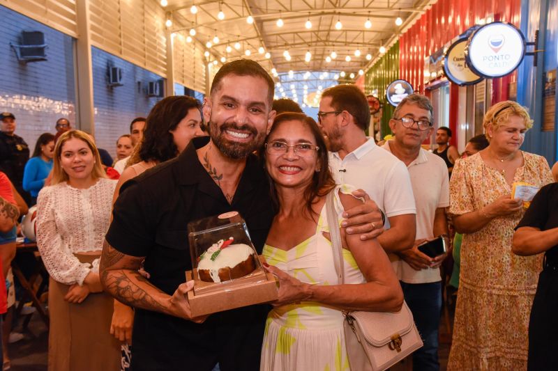 Entrega de certificado Doces que Encantam no Parque do 8