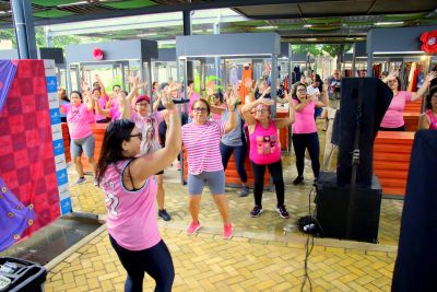 Prefeitura promove dia especial de cuidado e valorização para as mulheres na Feira do Artesanato de Ananindeua