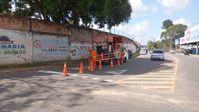 SEMUTRAN revitaliza sinalização de preferência no bairro Jaderlândia