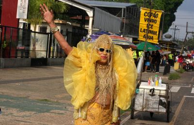 19ª Parada  LGBTQIAPN+ reúne multidão em Ananindeua