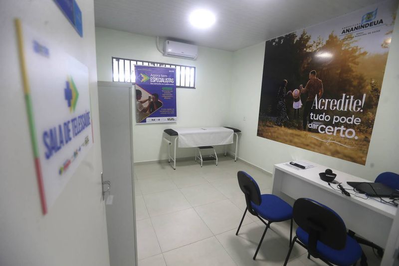 Imagens da Clinica Saúde da Família na comunidade Pedreirinha