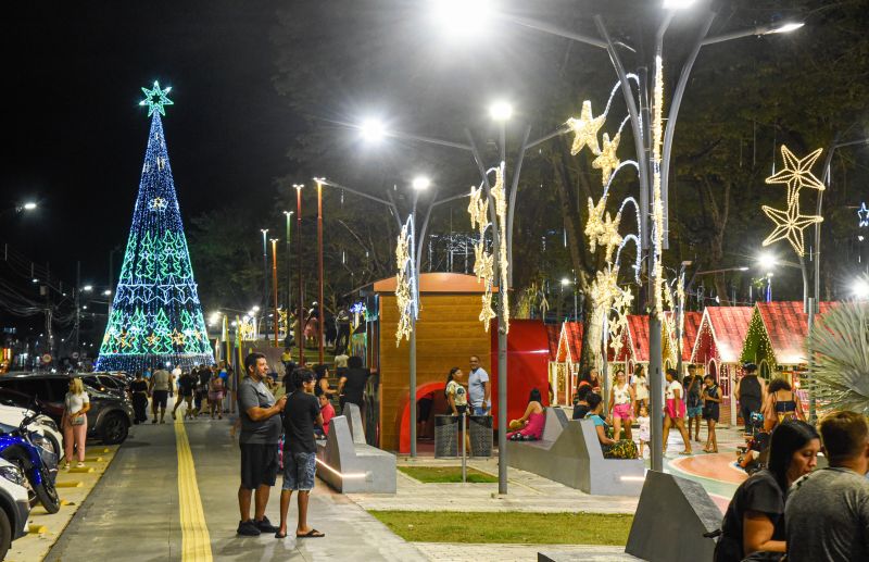 imagens Natalinas do parque do 8 na Cidade Nova Vlll
