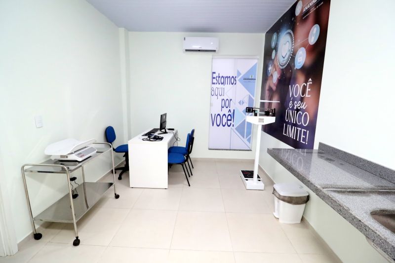 Inauguração da Clínica Saúde da Família Floresta Park na rua dos Ipês