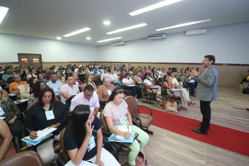 Certificação de Gestores da Educação no auditório da SEMED