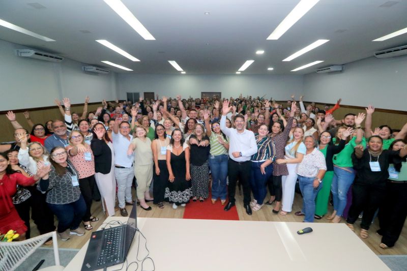 Certificação de Gestores da Educação no auditório da SEMED