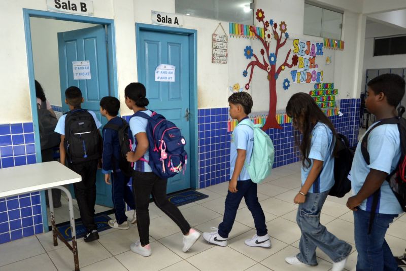 Volta às aulas na EMEF Maria Estelita Barbosa