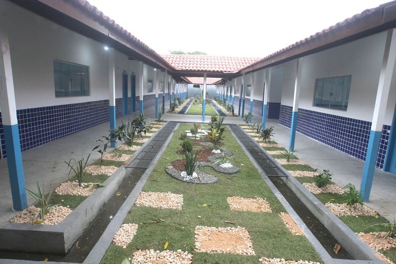 Escola Municipal São Paulo toda reformada no bairro Jaderlândia