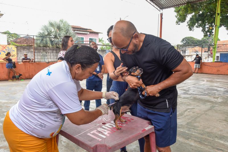 Programa Vet Ananin no bairro do 40 Horas