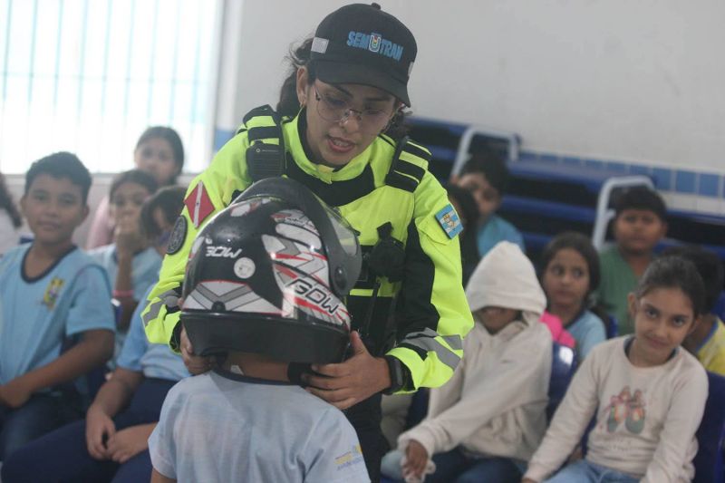Vai á escola, na escola São Judas Tadeu bairro Águas Lindas