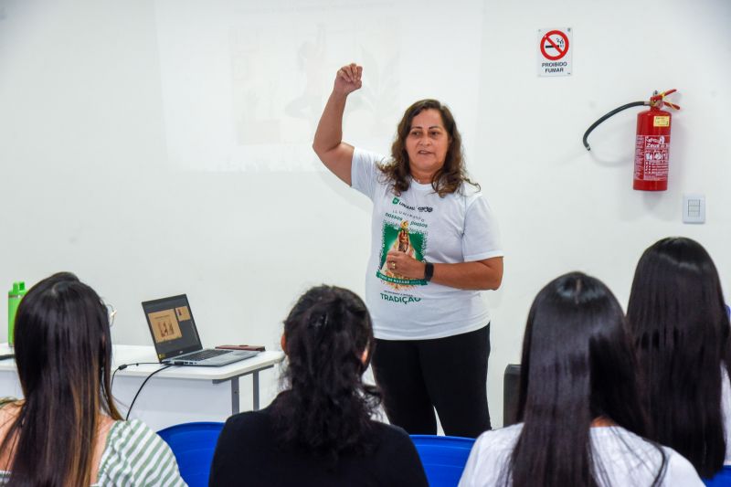 Casa da Mulher Brasileira com roda de conversa Janeiro Branco