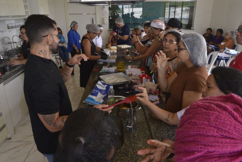 Doces Que Encantam na FAAM