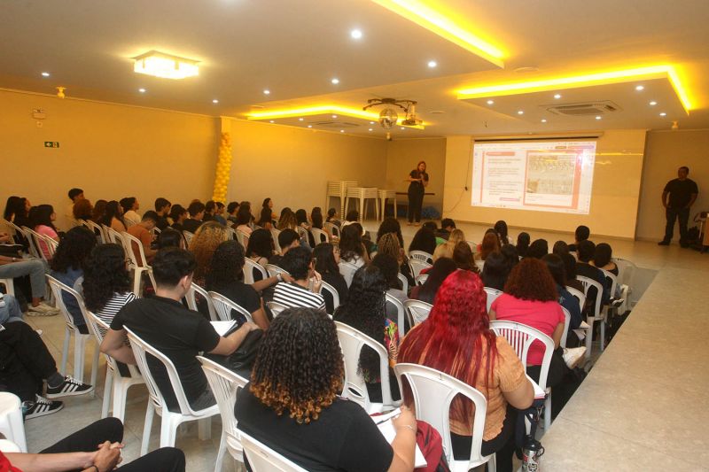 Aula inaugural do cursinho municipal de Ananindeua