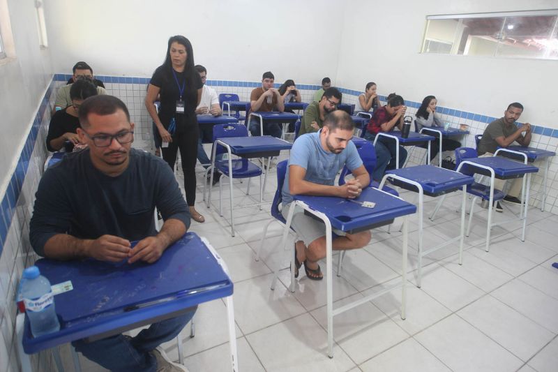 Prova residência médica na escola Abelardo Conduru