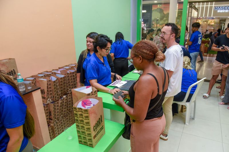 Entrega dos Kits da Corrida da Mulher