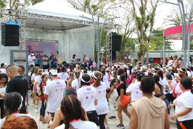 Corrida da Mulher Basta ao Feminicídio
