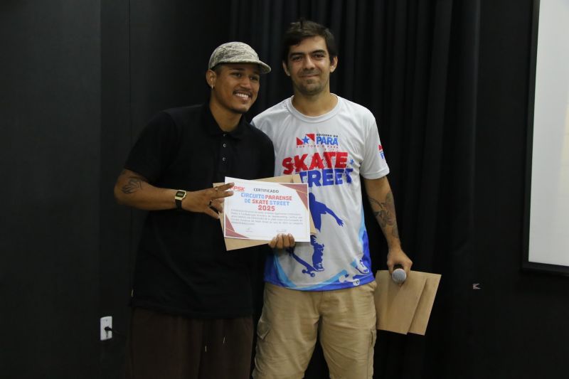 Café com skate edição especial em comemoração do dia Internacional da mulher e melhores do ano no Céu das Artes
