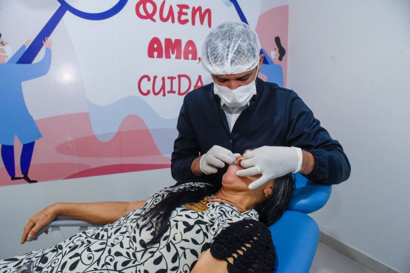 Serviços e entrega de Prótese no CEO