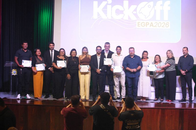 Off EGPA no teatro municipal