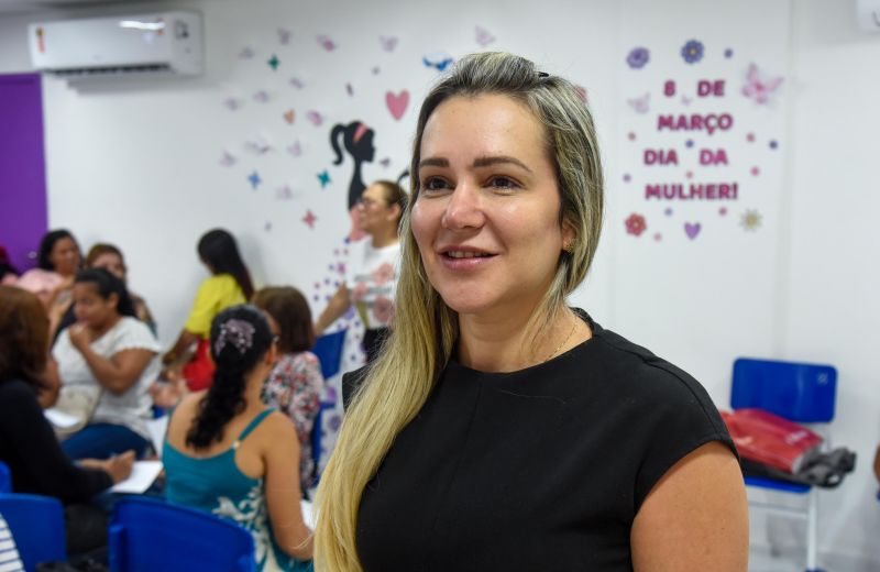 Curso de confeitaria para mulheres na Casa da Mulher Brasileira