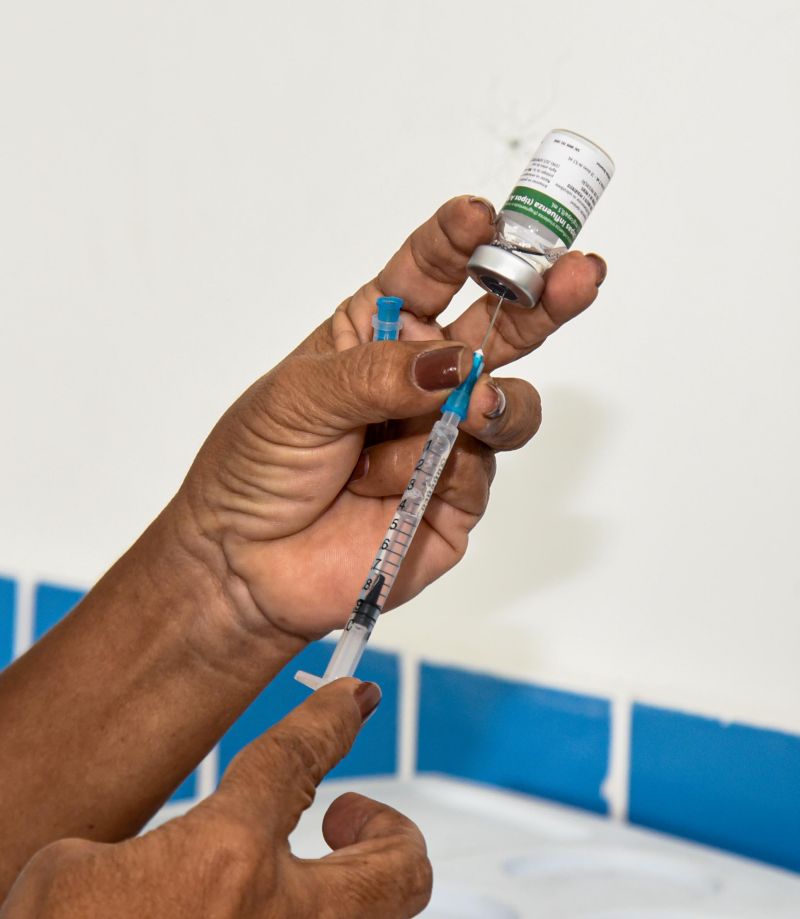 Encerramento da campanha de vacinação na EMEF João Paulo Il na Cidade Nova