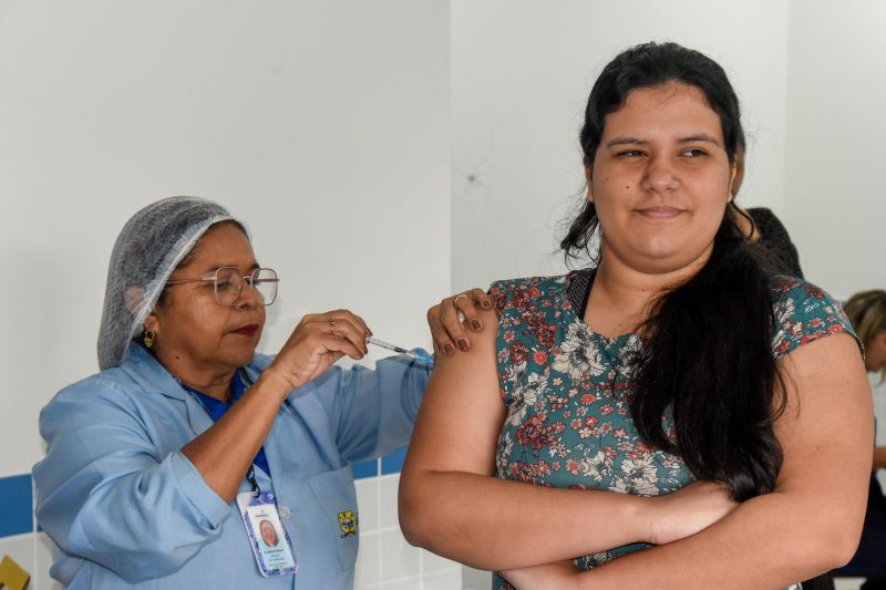 Encerramento da campanha de vacinação na EMEF João Paulo Il na Cidade Nova